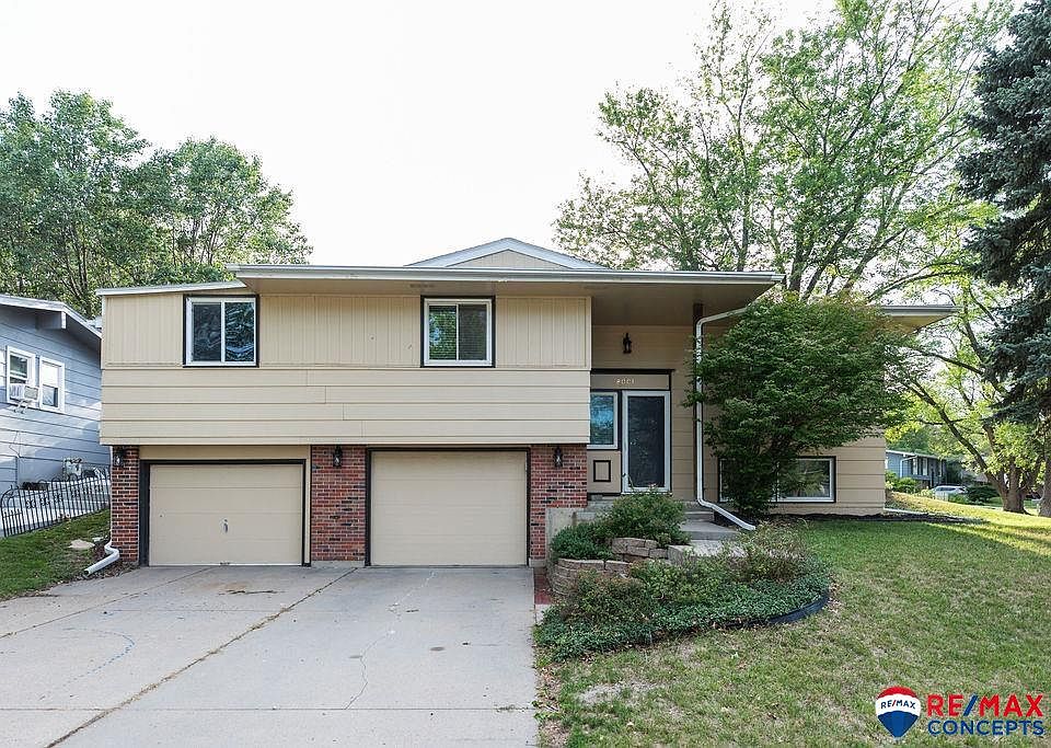 8001 Sanborn Dr, Lincoln, NE 68505 MLS 22314916 Zillow