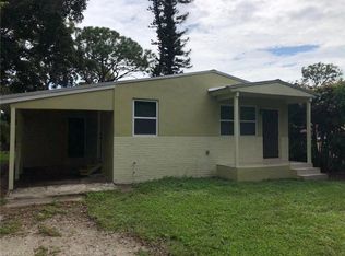 5370 McCarty St, Naples, FL 34113