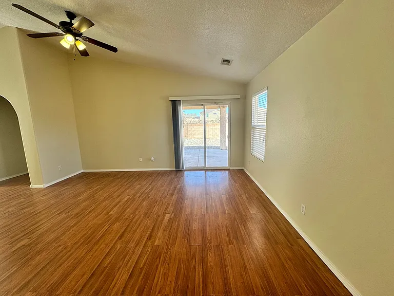 511 Blue Sage Ave SW — Photo 2