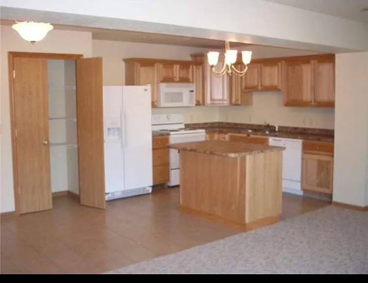 5832 Townhouse Dr — Photo 3