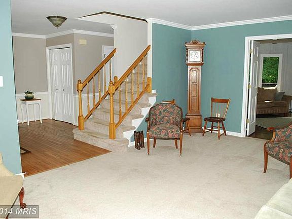 5th image of 9611 Laurel Oak Pl