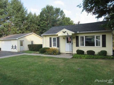 132 E Main St, Brocton, NY, 14716