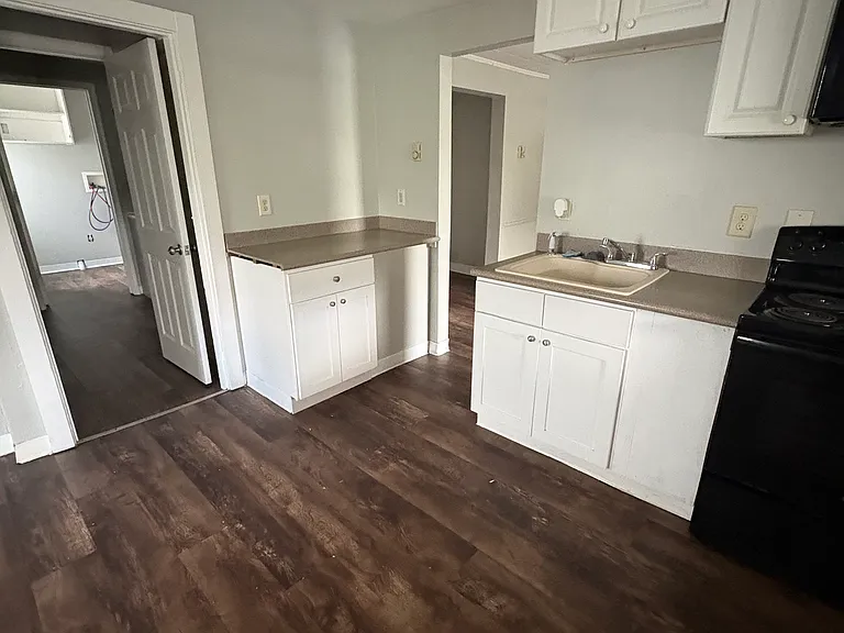 633 Main St #C7 — Photo 3