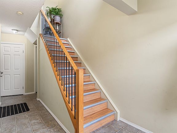 4th image of 230 Edwards Dr SW #90