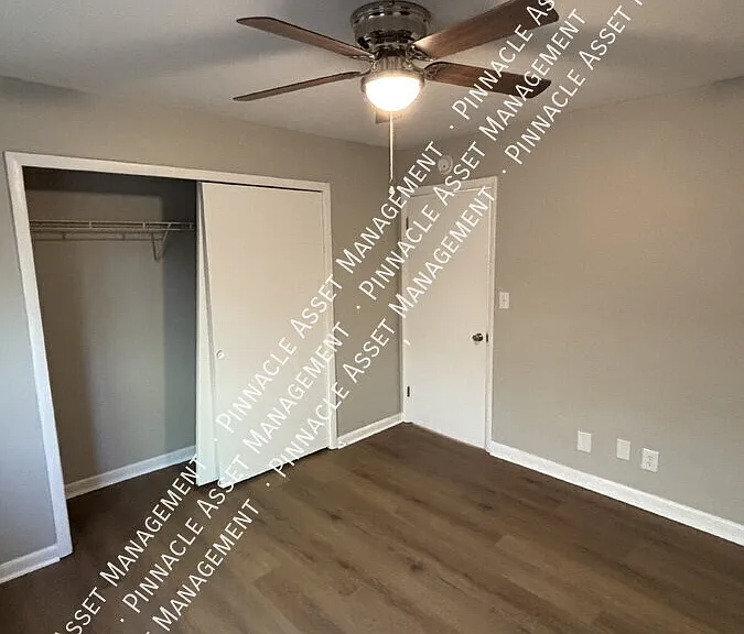 208 Valley View Ave #2 — Photo 15