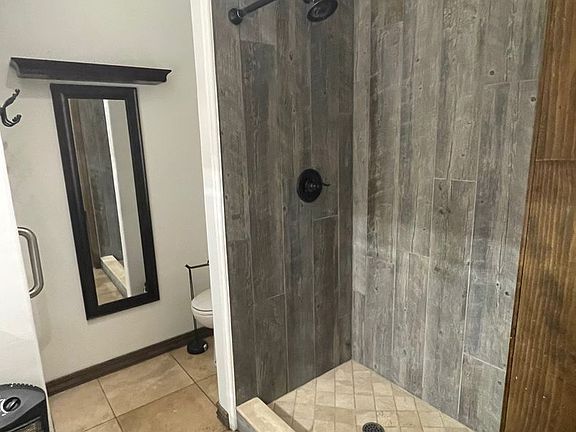 3rd image of 1130 E Gurley St #25