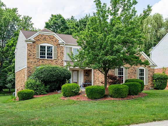 2nd image of 1141 Sandy Ridge Dr