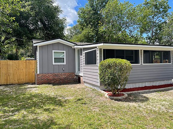 2nd image of 8524 Galveston Ave