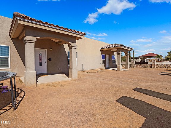 2nd image of 14981 Vechot Dr