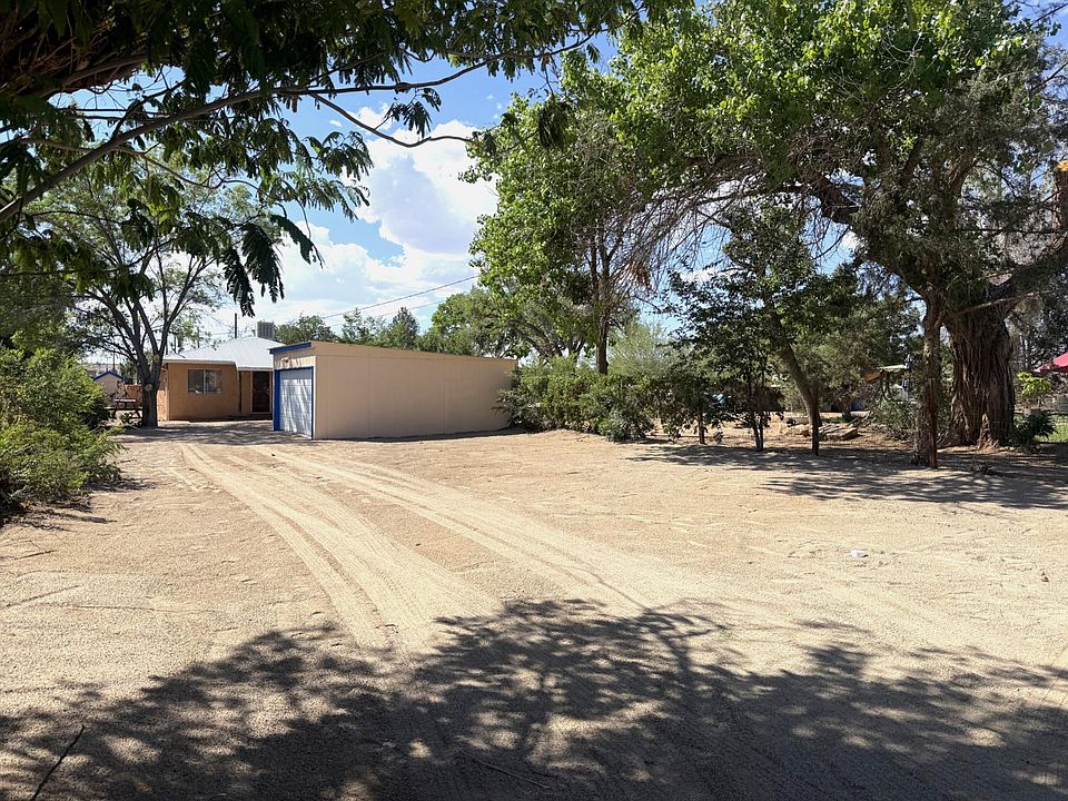 1st image of 192 W Valverde Rd