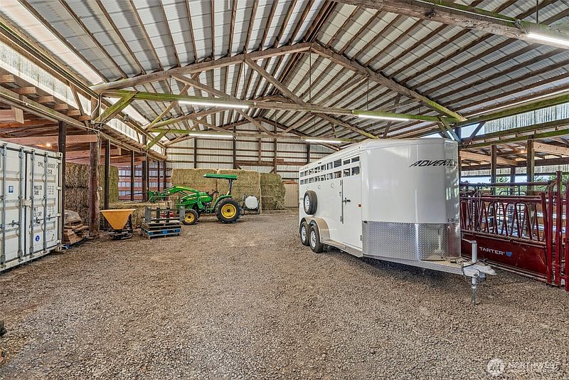 3rd image of 6215 Green Mountain Road