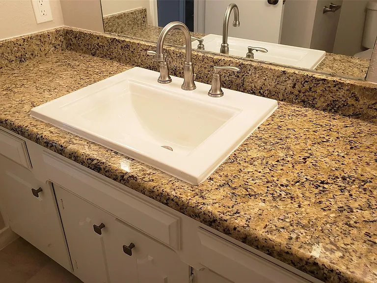 Granite countertops.