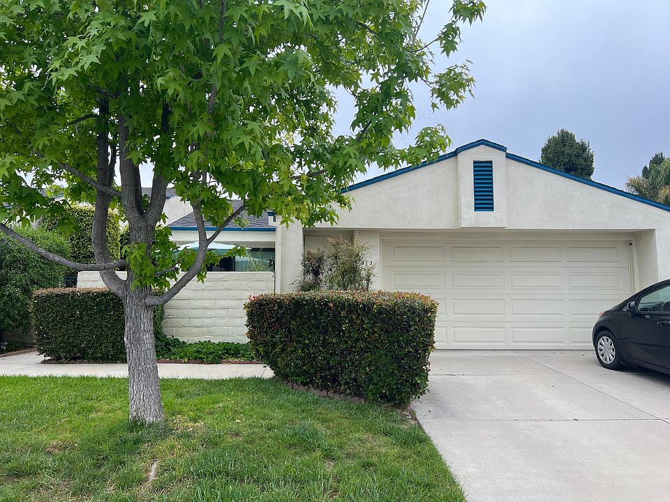 1st image of 913 Ruby Ave