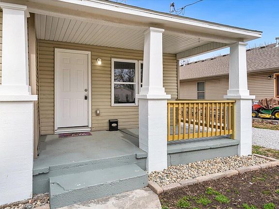 4th image of 727 E Dale Street