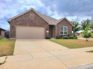 2140 Valley Forge Trl, Fort Worth, TX 76177