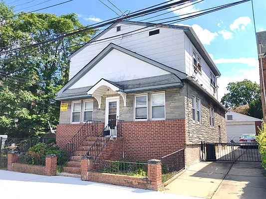 Sold by N & H Realty Group Inc | media 1