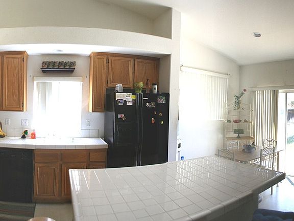 5th image of 31603 Fille Dr