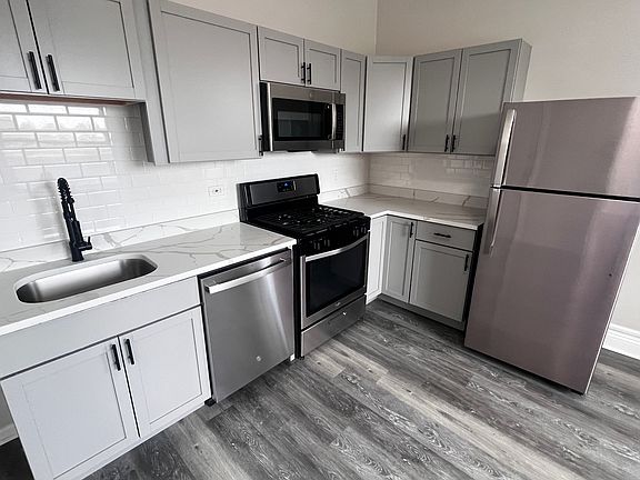 5th image of 4918 S Vincennes Ave APT 3F