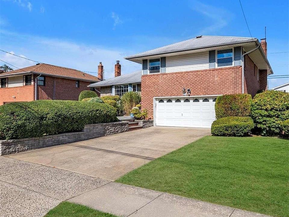 1st image of 23 Oakdale Drive