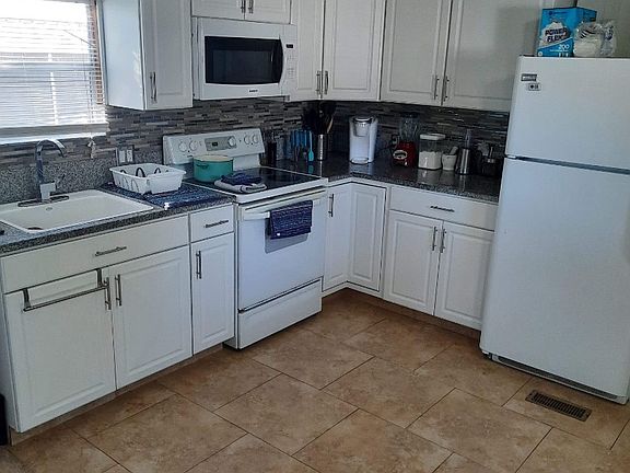 4th image of 1500 W Highland St Lot 153