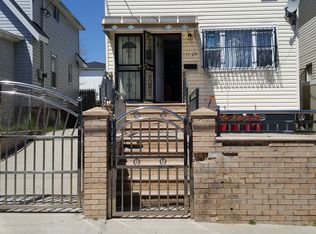17129 105th Ave, Jamaica, NY 11433