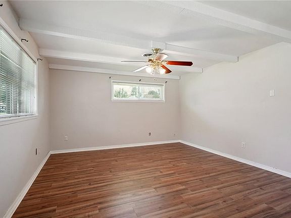 4th image of 713 Dilton St