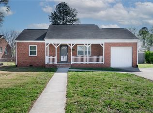 648 Battery Pl, Colonial Heights, VA 23834