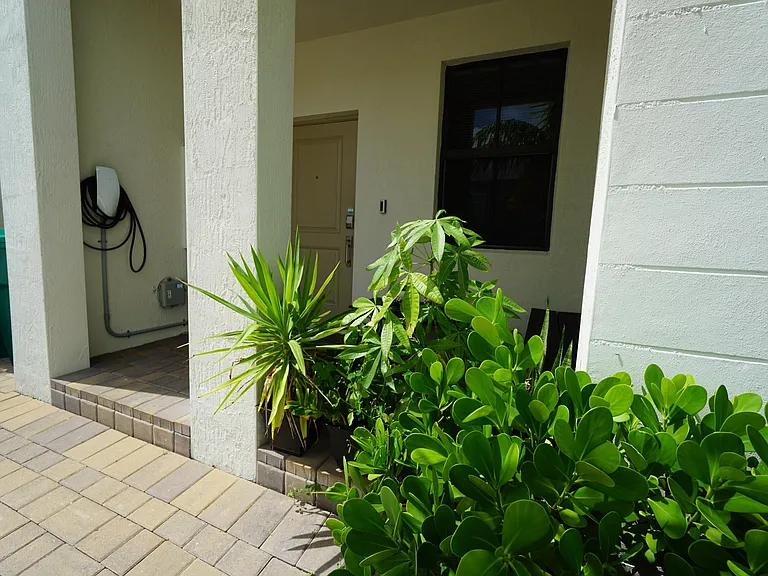 23010 SW 128th Pl — Photo 41