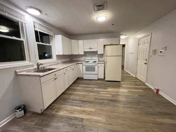 5 Union Ave #2E, Onset, MA 02558