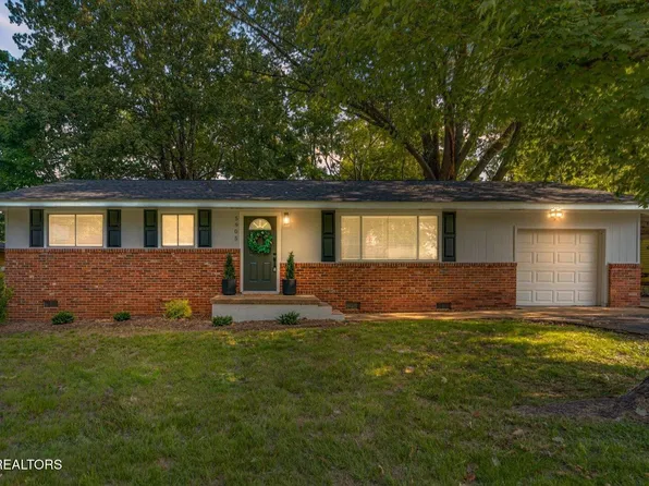 5905 Pinelawn Dr, Chattanooga, TN 37421