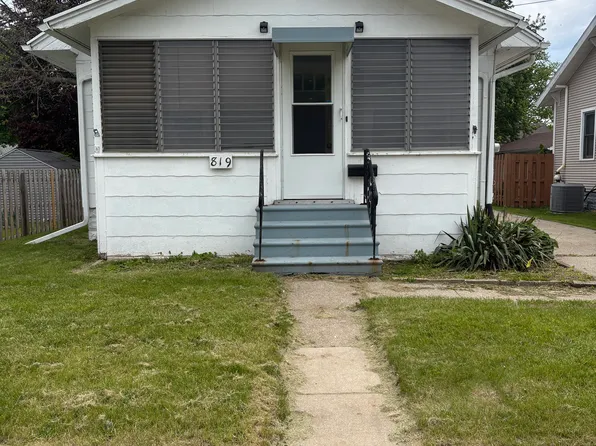 819 N Elm Ave, Jackson, MI 49202