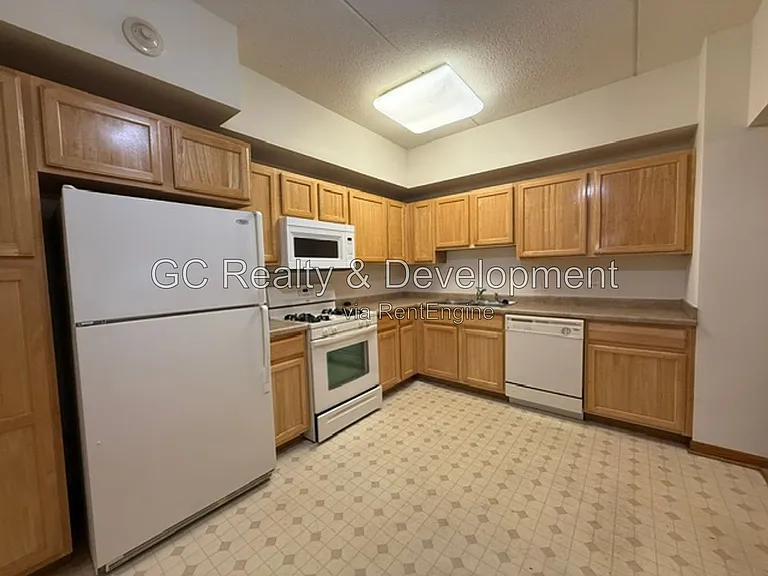 515 Main St #304 — Photo 6