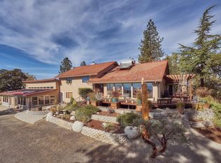 150 Nick Young Rd, Eagle Point, OR 97524