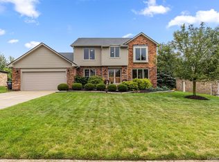 41725 Pon Meadow Ct, Northville, MI