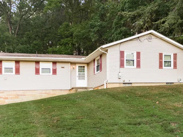 2360 E Audrey Dr, Newark, OH 43055