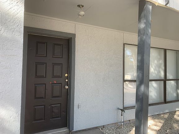 3rd image of 4226 Walnut Hills Dr #6