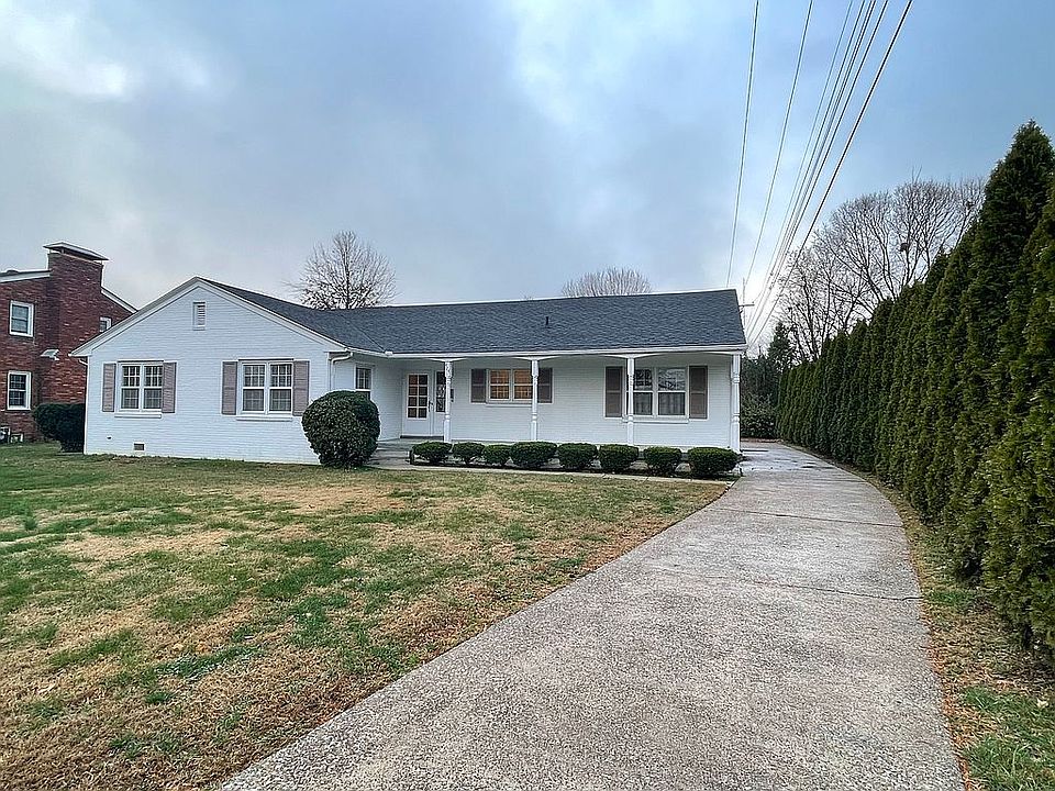1st image of 424 Saint Claire Dr
