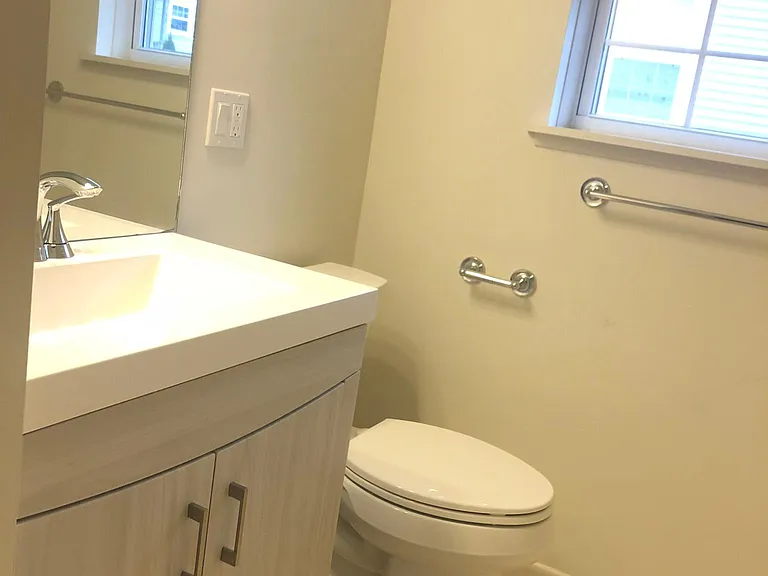 64 Perry Ave #2 — Photo 7