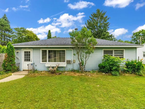 7809 Sanilac Ave, Lexington, MI 48450
