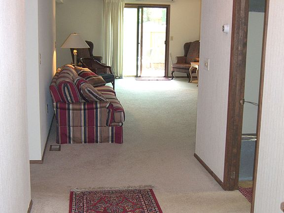 5th image of 1060 Princewood Ave