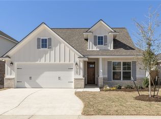 6104 Pocono Dr, College Station, TX 77845