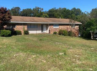 3881 Woodside Dr, Macon, GA 31206