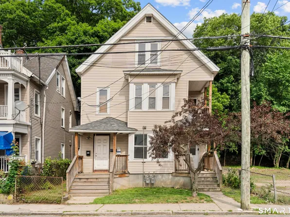 30 North Walnut Street, Waterbury, CT 06704