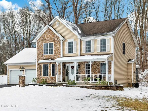 14 Sarah Court, Albany, NY 12205