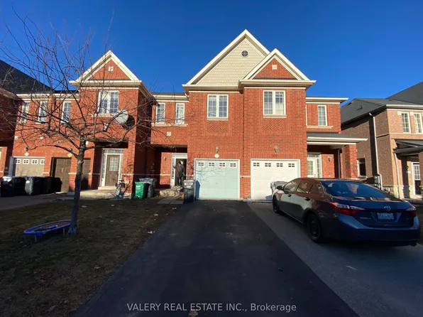5147 Angel Stone Dr #2, Mississauga, ON L5M 0L5