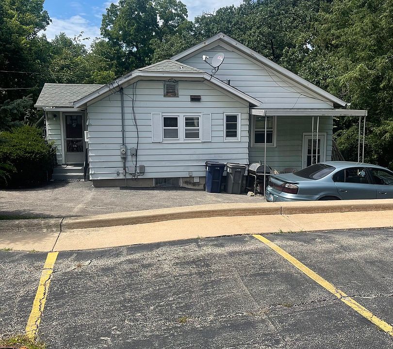 2nd image of 1416 Harlan Ave