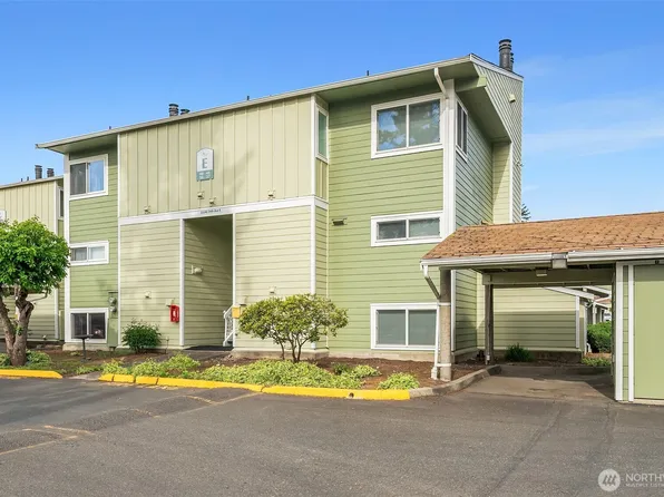 22240 24th Avenue S #E36, Des Moines, WA 98198