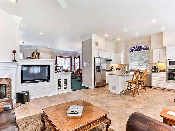 4th image of 36274 Chaparral Ct