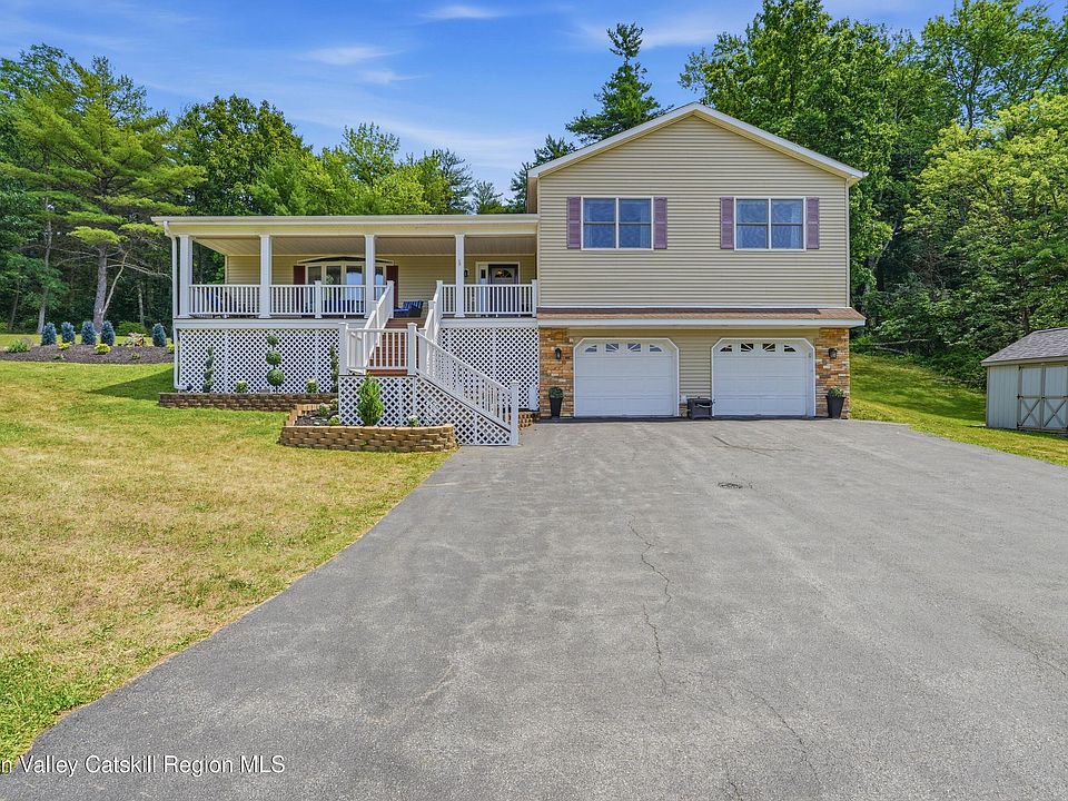 1st image of 588 Linderman Avenue