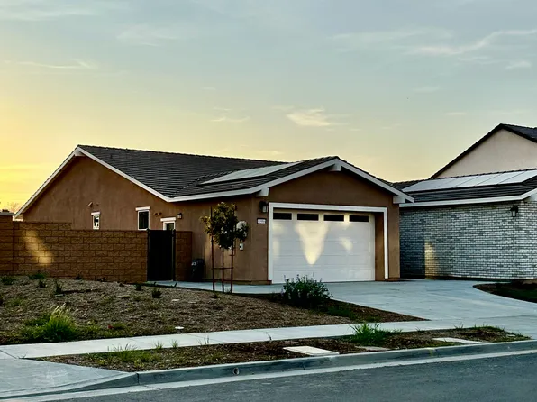 10986 Orange Blossom Rd, Loma Linda, CA 92354